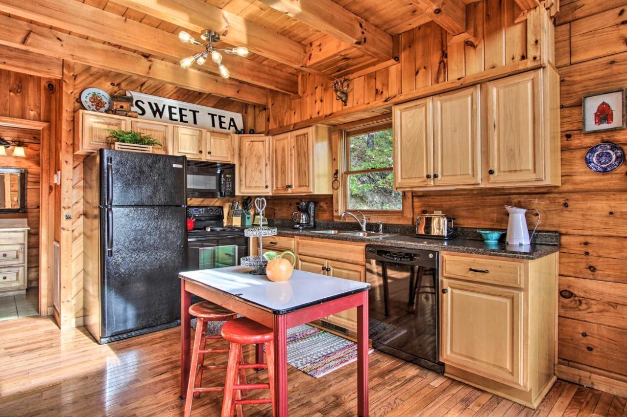 Pigeon Forge Scenic Solitude With Private Hot Tub! Exterior foto