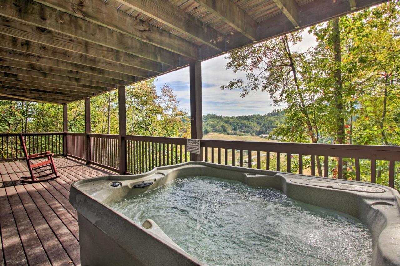 Pigeon Forge Scenic Solitude With Private Hot Tub! Exterior foto